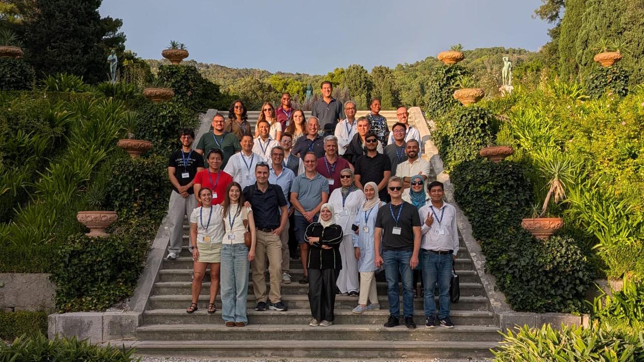 An International Consortium for Medical Physics