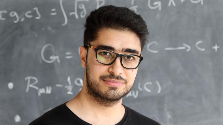 Physics Without Frontiers Leads to ICTP Physics Without Frontiers Leads to ICTP